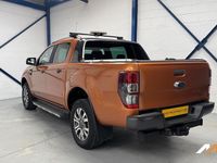 Used Ford Ranger Wildtrack 200 HP (147 kW) 2019 Orange Pickup