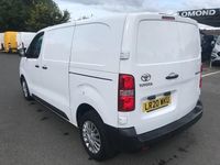 Usado Toyota Proace 120 CV (88 kW) 2020 Blanco Monovolumen