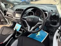 Used Honda Jazz SI 99 HP (72 kW) 2013 White Hatchback