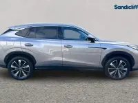 Begagnad MG HS Trophy 224 HK (164 kW) 2024 Silver SUV