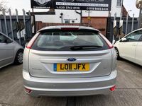 Used Ford Focus Sport 99 HP (72 kW) 2011 Silver Hatchback