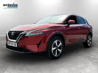 Używany Nissan Qashqai N-Connecta 2023 Czerwony SUV