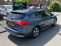 Used Ford Focus Active 120 HP (88 kW) 2022 Blue Estate