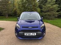 Used Ford Grand Tourneo Connect Zetec 100 HP (73 kW) 2018 Blue MPV