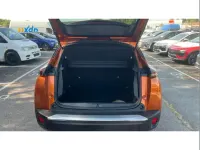 Used Peugeot 2008 Active+ 101 HP (74 kW) 2023 Orange SUV
