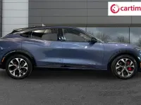 Usado Ford Mustang Mach-E Extended Range 258 kW (351 HP) 2021 Azul SUV