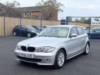 Begagnad BMW 120 Impressive 2006 Silver Halvkombi