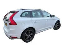 Used Volvo XC60 R-Design 190 HP (139 kW) 2017 White SUV