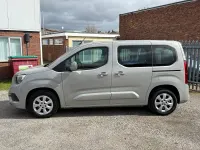 Used Vauxhall Combo S 130 HP (95 kW) 2021 Grey MPV