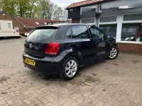 Begagnad VW Polo Match 2012 Svart Halvkombi