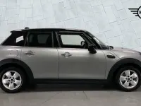 Used Mini Cooper Classic 134 HP (98 kW) 2024 Silver Hatchback