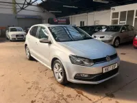 Usado VW Polo Edition 90 HP (66 kW) 2017 Prateado Citadino