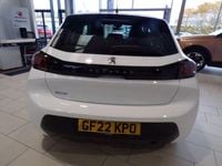 Used Peugeot 208 Active Premium 74 HP (54 kW) 2022 White Hatchback