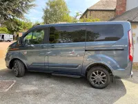 Used Ford Tourneo Custom Titanium 130 HP (95 kW) 2020 Colbolt blue metallic Van