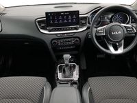 Usado Kia XCeed 141 HP (103 kW) 2023 Preto SUV