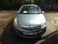 Second-hand Vauxhall Corsa 2012 Argintiu Hatchback