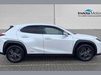 Used Lexus UX 250h 180 HP (132 kW) 2021 White SUV