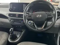 Usado Hyundai i10 Premium 79 HP (58 kW) 2025 Cinzento Citadino