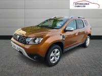 Used Dacia Duster Comfort 100 HP (73 kW) 2019 Orange SUV