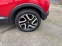 Used Renault Captur Iconic 90 HP (66 kW) 2019 Red SUV