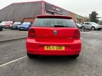 Used VW Polo SEL 110 HP (80 kW) 2016 Red Hatchback