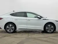 Used Skoda Enyaq iV 210 kW (286 HP) 2025 White SUV