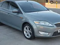 Usado Ford Mondeo Titanium 2010 Cinzento Citadino