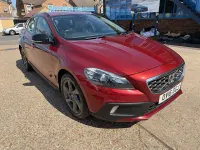 Used Volvo V40 2016 Red Hatchback
