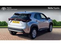 Used Toyota Yaris Cross 113 HP (83 kW) 2025 Silver SUV