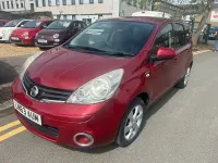 Used Nissan Note N-TEC 110 HP (80 kW) 2013 Red Hatchback