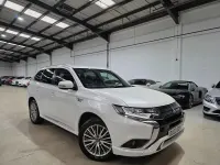 Used Mitsubishi Outlander P-HEV 2020 White SUV
