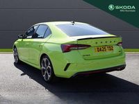 Begagnad Skoda Octavia vRS 265 HK (194 kW) 2025 Grön Halvkombi