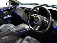 Usado Mercedes E200 AMG line 204 CV (150 kW) 2024 Gris Berlina