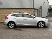Used Volvo V40 SE 120 HP (88 kW) 2015 Silver Hatchback
