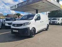 Used Vauxhall Vivaro S 100 HP (73 kW) 2022 White MPV