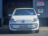 Begagnad VW up! high up! 75 HK (55 kW) 2013 Vit Halvkombi