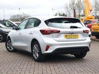 Used Ford Focus Titanium 155 HP (114 kW) 2023 Silver Hatchback