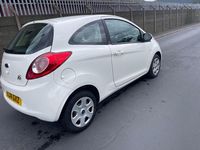 Używany Ford Ka 2014 Biały Hatchback
