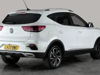Used MG ZS Exclusive 106 HP (77 kW) 2023 White SUV