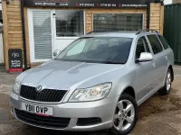 Begagnad Skoda Octavia SE 2011 Silver Kombi
