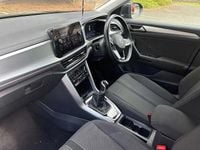 Used VW T-Roc Life 147 HP (108 kW) 2022 Black SUV