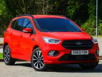Begagnad Ford Kuga ST-Line 150 HK (110 kW) 2019 Röd SUV