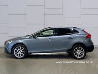 used Volvo V40 CC Cross Country 1.5 Pro T3