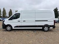 Used Nissan Interstar Tekna 130 HP (95 kW) 2025 White Van