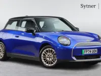 Used Mini Cooper Hatch 133 kW (181 HP) 2024 Blue Hatchback
