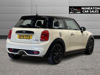 Gebraucht Mini Cooper S Hatch 192 PS (141 kW) 2018 Weiß Kleinwagen