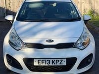 Used Kia Rio 2013 White Hatchback