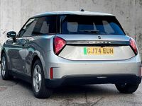 Usado Mini Cooper Hatch 133 kW (181 CV) 2024 Plateado Utilitario