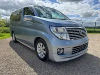 Usado Nissan Elgrand 2005 Azul Monovolumen