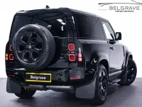 Used Land Rover Defender SE Dynamic 249 HP (183 kW) 2025 Black SUV